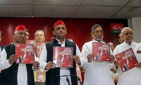 "சாதிவாரி கணக்கெடுப்பு: அக்னிபாத் திட்டம் ரத்து" - தேர்தல் அறிக்கையில் வாக்குறுதிகளை அள்ளி வழங்கிய சமாஜ்வாதி கட்சி