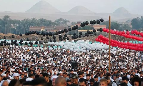 ரம்ஜான் பண்டிகை - உலகம் முழுவதும் இஸ்லாமியர்கள் சிறப்புத்தொழுகை
