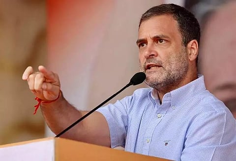 நீலகிரியில் ராகுல் காந்தியின் ஹெலிகாப்டரில் பறக்கும் படை அதிகாரிகள் சோதனை