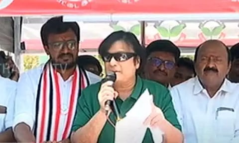 கோவையில் அ.தி.மு.க. வேட்பாளரை ஆதரித்து நடிகர் கார்த்திக் வாக்கு சேகரிப்பு