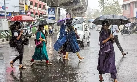 தமிழகத்தில் 5 நாட்களுக்கு மிதமான மழைக்கு வாய்ப்பு