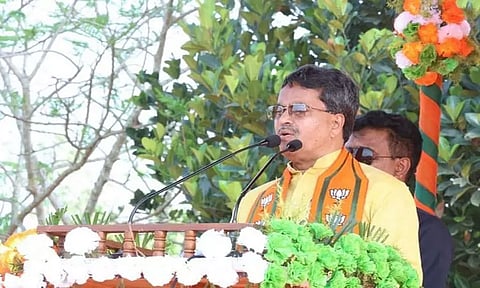 சீனா, பாகிஸ்தான் அமைதியாக இருக்க... பிரதமர் மோடியை புகழ்ந்த திரிபுரா முதல்-மந்திரி