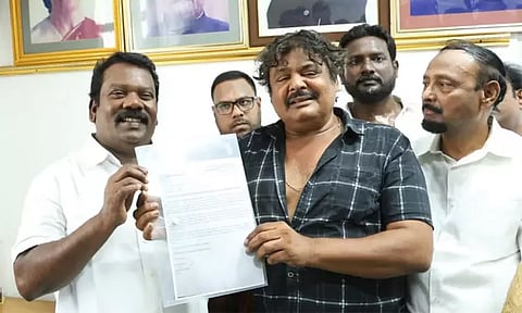 காங்கிரஸ் கட்சியில் இணையும் நடிகர் மன்சூர் அலிகான்