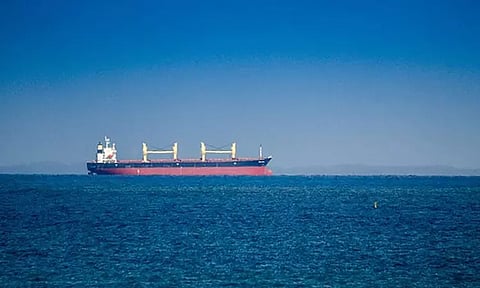 இந்தியா நோக்கி வந்த கப்பல் மீது ஹவுதி கிளர்ச்சியாளர்கள் ஏவுகணை தாக்குதல்