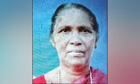 உடல் நலக்குறைவால் படுத்த படுக்கையான மனைவி... கணவர் எடுத்த விபரீத முடிவு