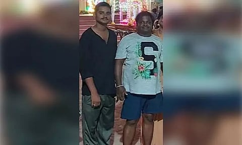 சென்னையில் இருந்து குமரிக்கு ஆன்மீக சுற்றுலா வந்த 2 பேர் கடலில் மூழ்கி பலி