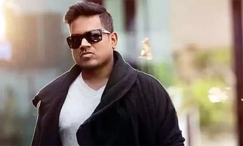 'யுவன் சங்கர் ராஜா வாழ்க்கை படத்தை நான்தான் இயக்குவேன்' - டைரக்டர் இளன்