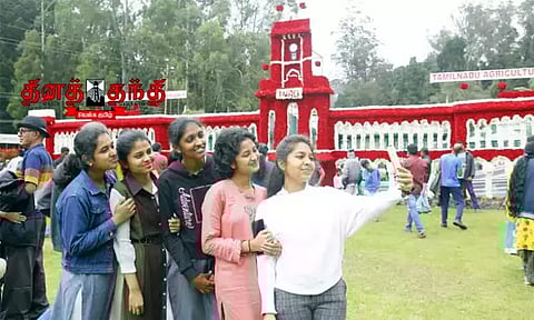 126-வது மலர் கண்காட்சி: நீலகிரி மாவட்டத்திற்கு நாளை உள்ளூர் விடுமுறை