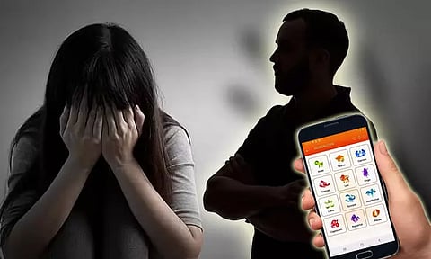 எதிர்காலத்தை கணித்து கூறுவதாக இளம்பெண் பாலியல் பலாத்காரம்: ஜோதிடர் கைது