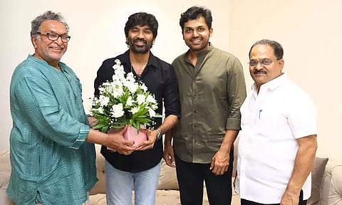 நடிகர் சங்க கட்டிடத்திற்கு நடிகர் தனுஷ் ரூ. 1 கோடி நிதியுதவி