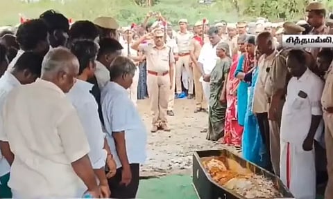 நாகை எம்.பி. செல்வராஜின் உடல் அரசு மரியாதையுடன் நல்லடக்கம்