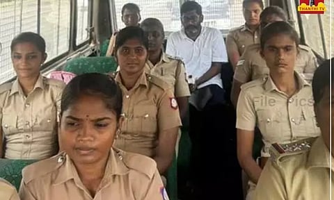 பெண் காவலரிடம் பெயர், செல்போன் எண் கேட்டதாக சவுக்கு சங்கர் மீது பரபரப்பு புகார்