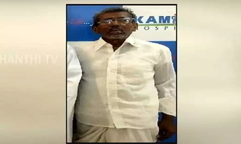 சாப்பிடும்போது தவறுதலாக மட்டன் எலும்பை விழுங்கிய முதியவர்... வெற்றிகரமாக அகற்றிய மருத்துவர்கள்