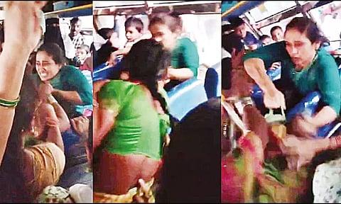 அரசு பஸ்சில் குடுமிப்பிடி சண்டையிட்ட பெண்கள்