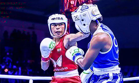 எலோர்டா கோப்பை: இந்திய குத்து சண்டை வீராங்கனைகள் 4 பேர் இறுதி போட்டிக்கு முன்னேற்றம்