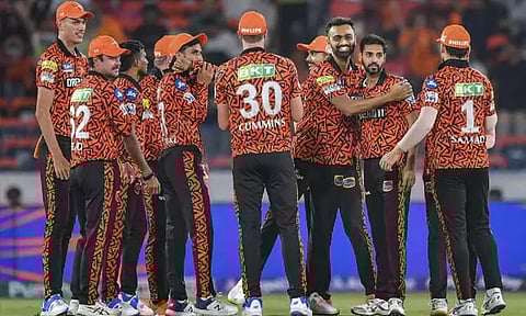 குஜராத் அணிக்கு எதிரான போட்டி மழையால் ரத்து: ஐதராபாத் பிளே ஆப் சுற்றுக்கு தகுதி