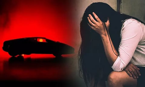 மது வாங்கி கொடுத்து காருக்குள் இளம்பெண் பாலியல் பலாத்காரம்