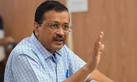 பா.ஜ.க. தலைமை அலுவலகத்தில் ஆம் ஆத்மி முற்றுகை போராட்டம்; கெஜ்ரிவால் தடுத்து நிறுத்தம்