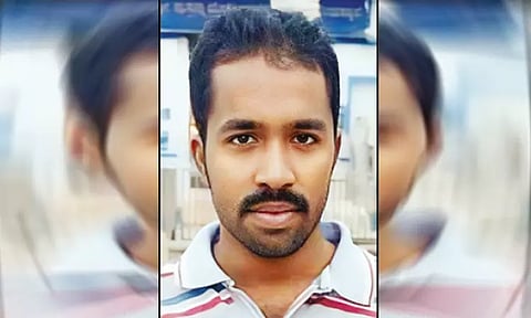 ஆன்லைன் சூதாட்டத்தால் ரூ.50 லட்சம் கடன்: தனியார் நிறுவன ஊழியர் எடுத்த விபரீத முடிவு