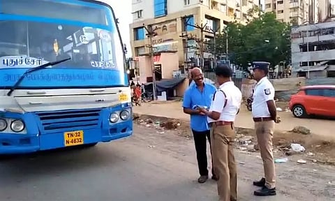 கிளாம்பாக்கத்தில் 24 பஸ்களுக்கு அபராதம்