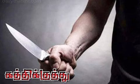 சினிமா தியேட்டரில் இளம்பெண்கள் மீது கத்திக்குத்து