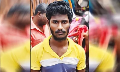 குடிபோதையில் தொடர்ந்து டார்ச்சர் செய்த கணவன்... குழவிக்கல்லை தலையில் போட்டு கொன்ற மனைவி