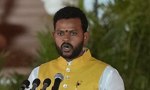 விமான கட்டணத்தை குறைக்க நடவடிக்கை சிவில் விமான போக்குவரத்து மந்திரி தகவல்