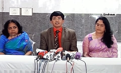 'மழைநீர் வடிகால் பணிகள் குறித்த விவரம் மாநகராட்சி இணையதளத்தில் வெளியிடப்படும்' - ராதாகிருஷ்ணன்