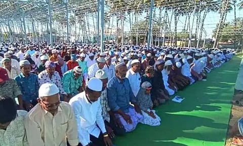 பக்ரீத் பண்டிகை: இஸ்லாமியர்கள் உற்சாக கொண்டாட்டம்