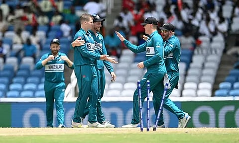 டி20 கிரிக்கெட்டில் அரிய நிகழ்வு... நியூசிலாந்து பந்துவீச்சாளர் வரலாற்று சாதனை