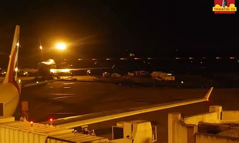 பலத்த மழை எதிரொலி.. சென்னையில் விமான சேவைகள் பாதிப்பு