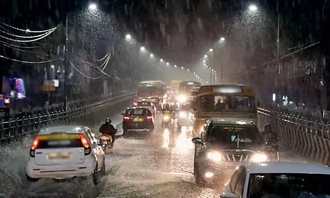 தமிழகத்தில் அடுத்த 3 மணி நேரத்தில் 9 மாவட்டங்களில் மழைக்கு வாய்ப்பு