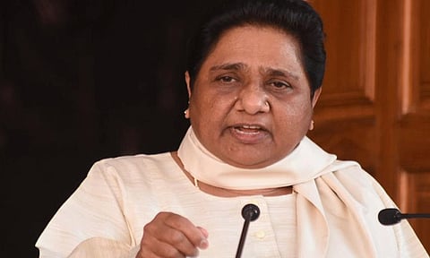 'பா.ஜ.க.வும், காங்கிரசும் அரசியலமைப்பு சட்டத்தை திருத்தி சாதிய, வகுப்புவாத சட்டமாக மாற்றிவிட்டன' - மாயாவதி