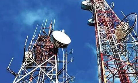 அலைக்கற்றை ஏலம் வழியே அரசுக்கு ரூ.11,340 கோடி வருவாய்