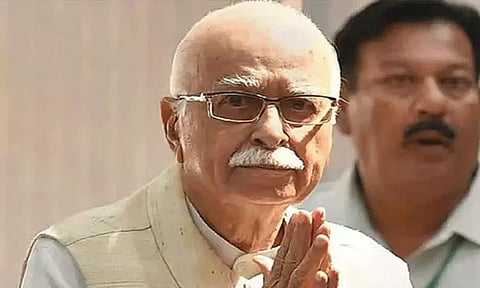 எய்ம்ஸ் மருத்துவமனையில் இருந்து எல்.கே.அத்வானி டிஸ்சார்ஜ்