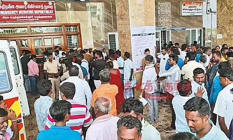 விஷ சாராயத்துக்கு மேலும் ஒருவர் உயிரிழப்பு: பலி எண்ணிக்கை 64 ஆக உயர்வு