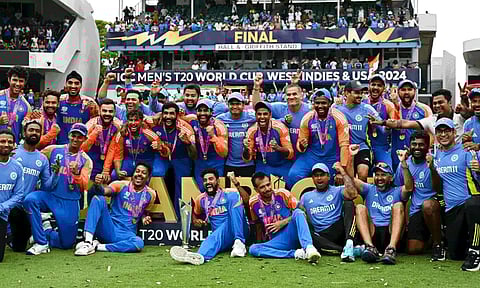 டி20 உலகக்கோப்பையை வென்ற இந்திய அணியினர் நாடு திரும்புவது எப்போது..? வெளியான தகவல்