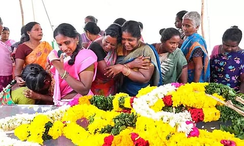 கள்ளக்குறிச்சி சம்பவம் குறித்து முழுமையான விசாரணை நடத்த வேண்டும் - தமிழக அரசு