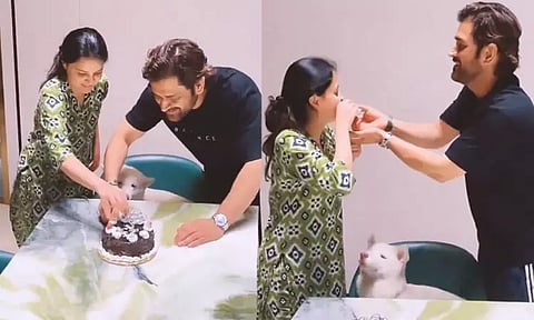 திருமண நாளை கேக் வெட்டி கொண்டாடிய தோனி - சாக்ஷி தம்பதி....வீடியோ