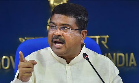 நீட் விவகாரத்தில் தவறான தகவல்களை எதிர்க்கட்சிகள் பரப்புகின்றன: தர்மேந்திர பிரதான் குற்றச்சாட்டு