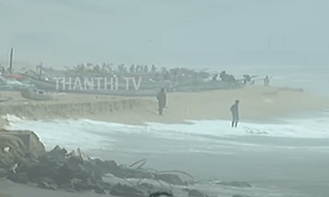 சென்னை பட்டினப்பாக்கத்தில் கொந்தளிப்புடன் காணப்படும் கடல்