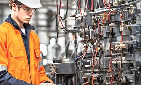 தமிழ்நாடு டான்ஜெட்கோ நிறுவனத்தில் பயிற்சி பணி