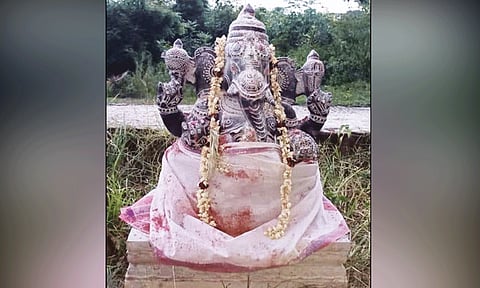 3 ஆண்டுகளுக்கு முன் திருடப்பட்ட விநாயகர் சிலை மீண்டும் அதே இடத்தில்... பொதுமக்கள் வியப்பு