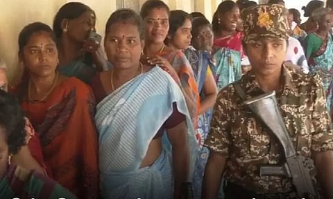 விக்கிரவாண்டி இடைத்தேர்தல் வாக்குப்பதிவு நிறைவு