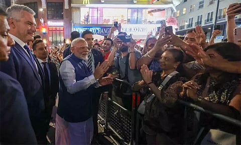 இந்தியா உலகத்திற்கு புத்தரை கொடுத்துள்ளது, யுத்தத்தை கொடுக்கவில்லை - பிரதமர் மோடி