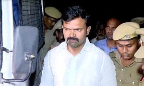 நாம் தமிழர் கட்சி நிர்வாகி சாட்டை துரைமுருகன் விடுவிப்பு