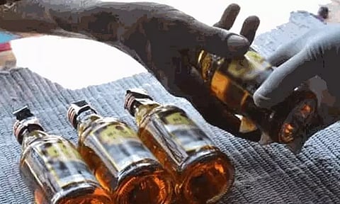 ஆன்லைன் மூலம் மது விற்பனையா? டாஸ்மாக் நிர்வாகம் விளக்கம்