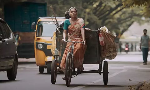 'இறுகப்பற்று' நடிகை அபர்ணதியின் 'நாற்கரப்போர்' - டீசர் வெளியீடு