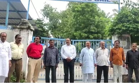 பில்கிஸ் பானு வழக்கு: குற்றவாளிகள் இருவருக்கு இடைக்கால ஜாமீன் வழங்க சுப்ரீம் கோர்ட்டு மறுப்பு