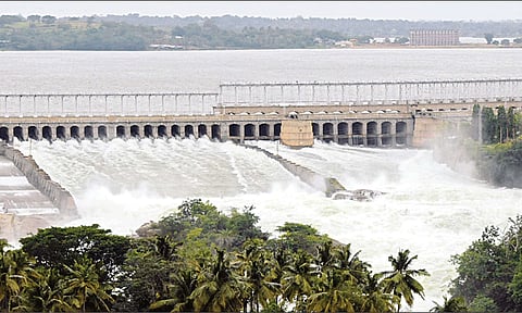 நீர்பிடிப்பு பகுதிகளில் தொடர் கனமழை: நிரம்பியது கே.ஆர்.எஸ். அணை